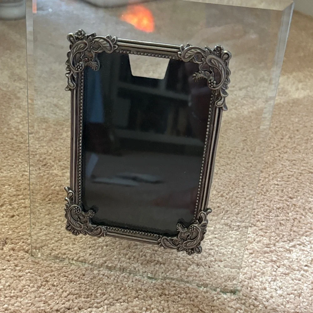Elegant Inspired Silver Picture Frame